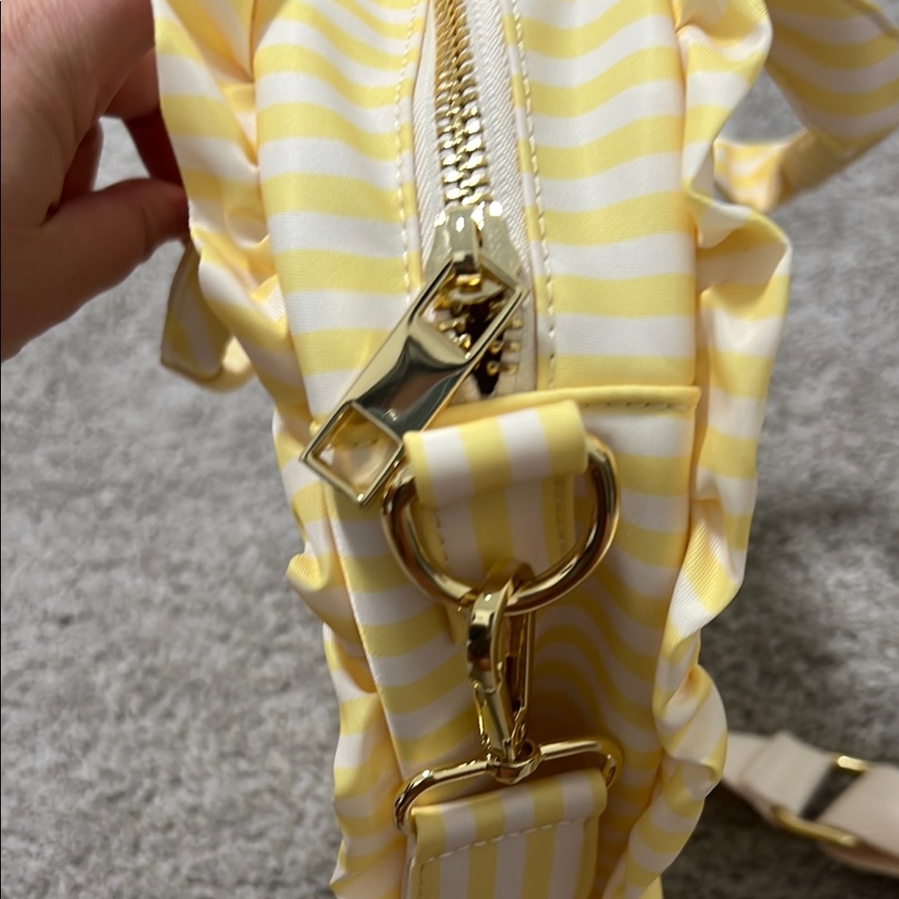 Stoney Clover Land Yellow Striped Heart-Shaped Bag - Picture 9 of 10